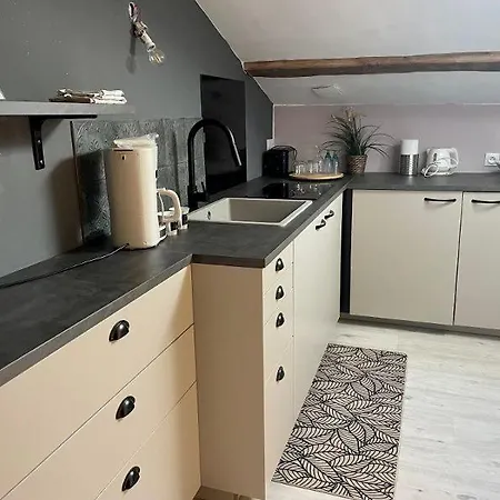 Appartamento Les Vieux Platanes La Crau Esterno foto